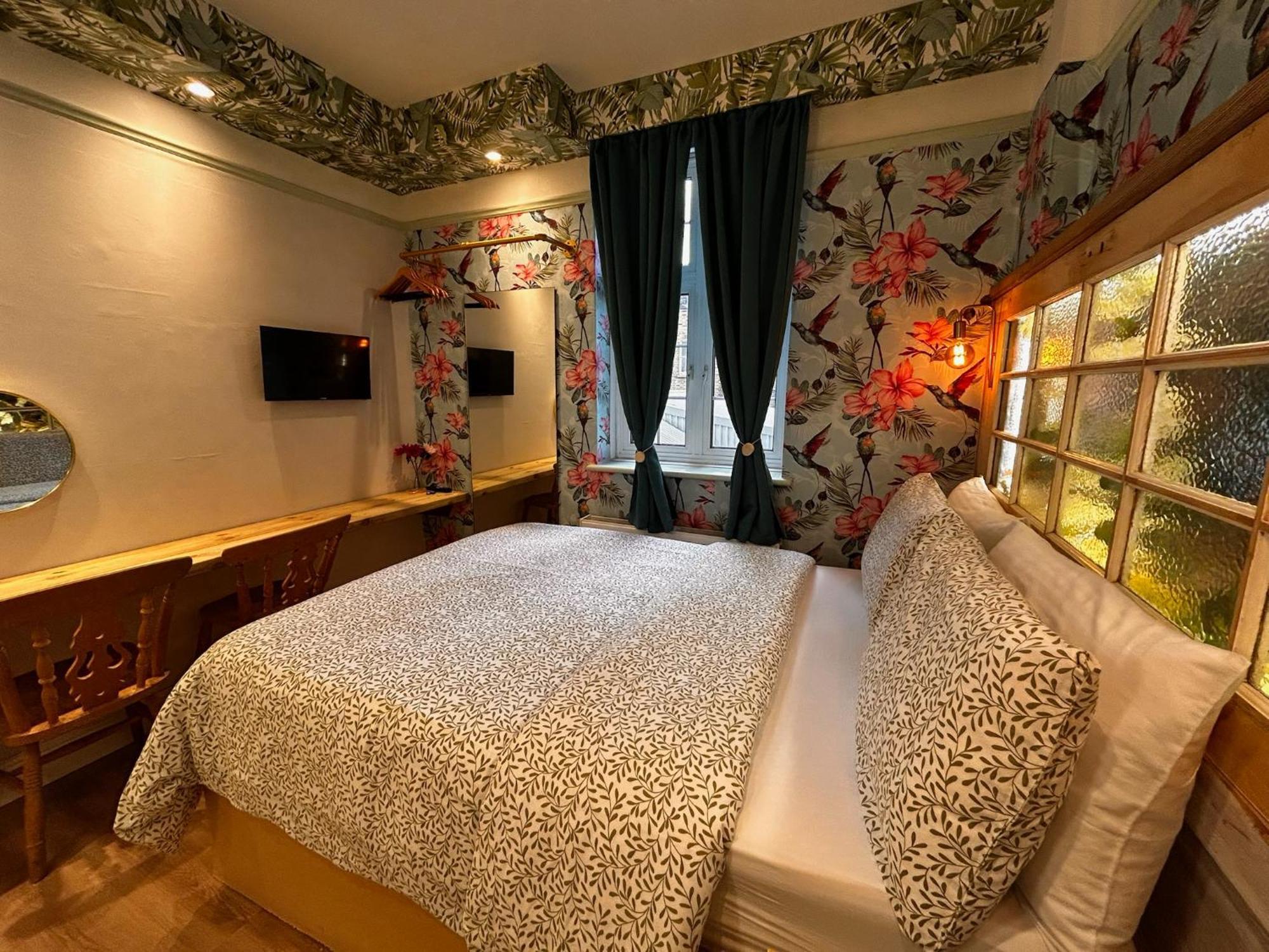 Rest Boutique Notting Hill Londra